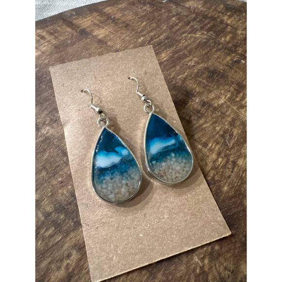 Handmade Jewelry - Handmade resin ocean earrings